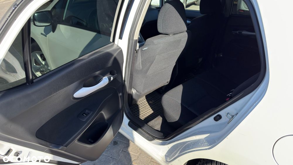 Toyota Auris 1.8 HSD Prestige NAVI - 24