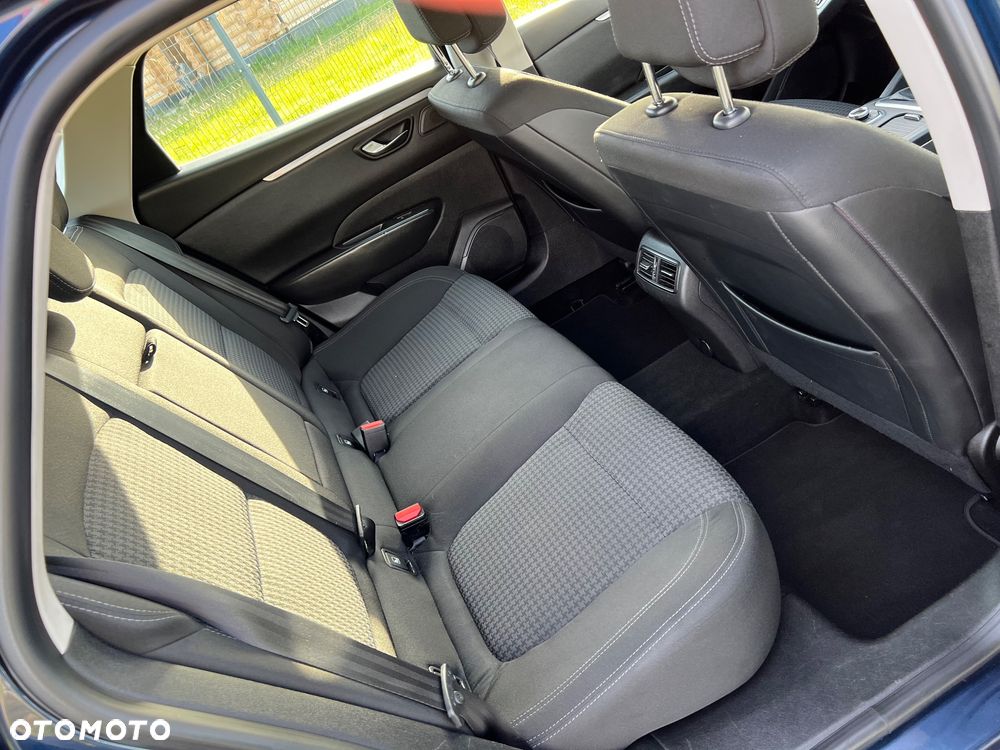 Renault Talisman - 11