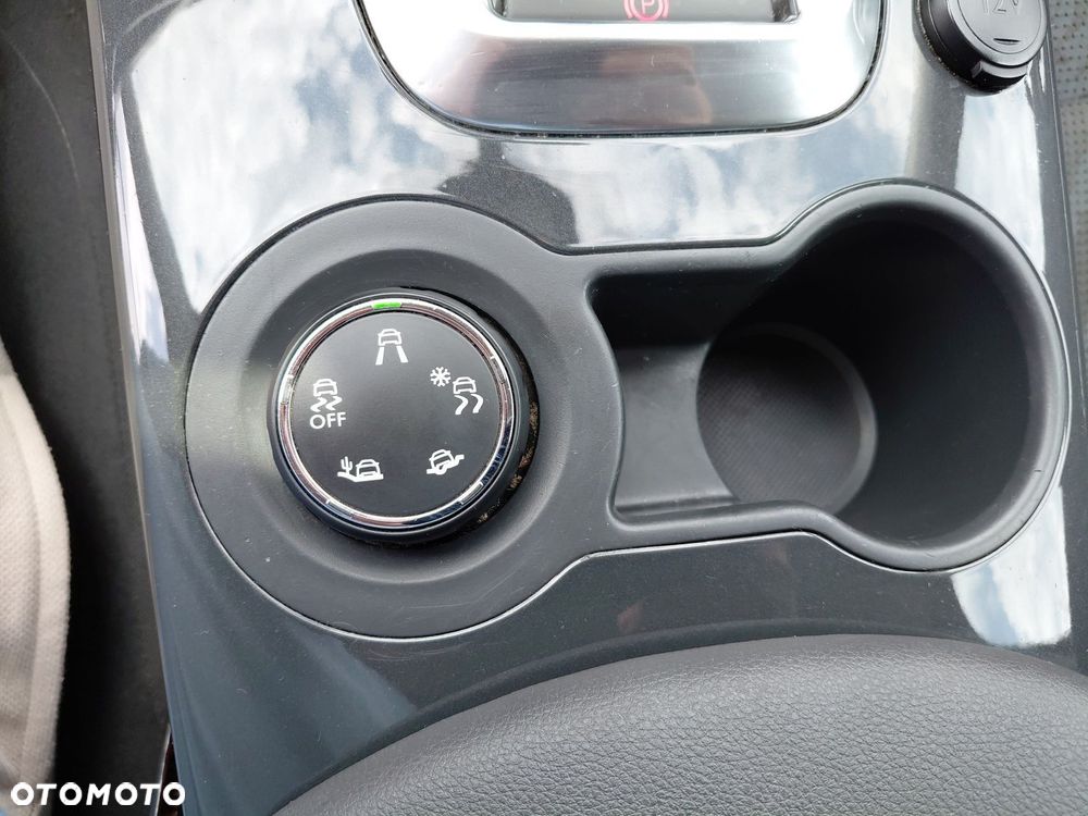 Peugeot 3008 1.6 HDi Style - 23