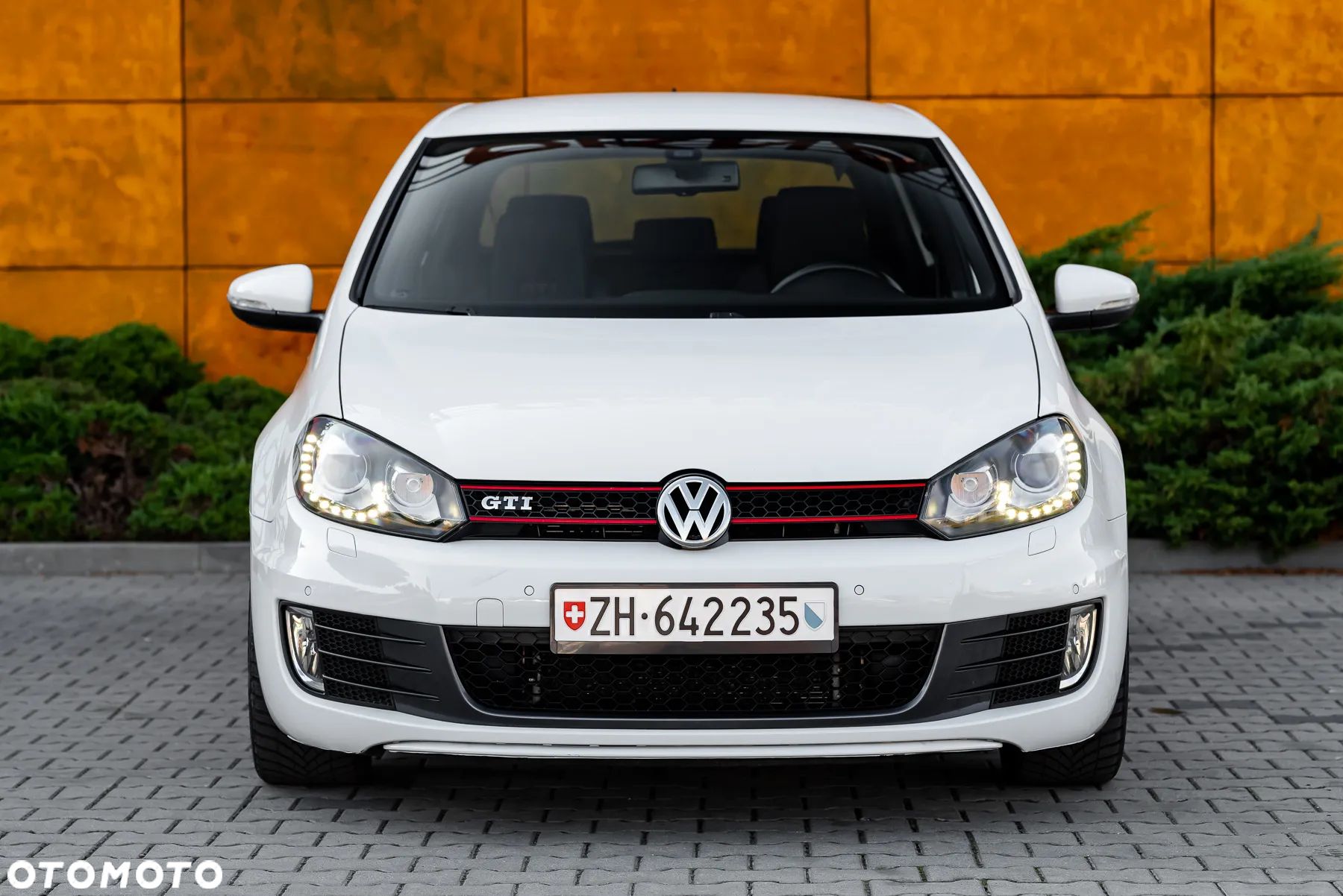 Volkswagen Golf 2.0 GTI DSG - 1