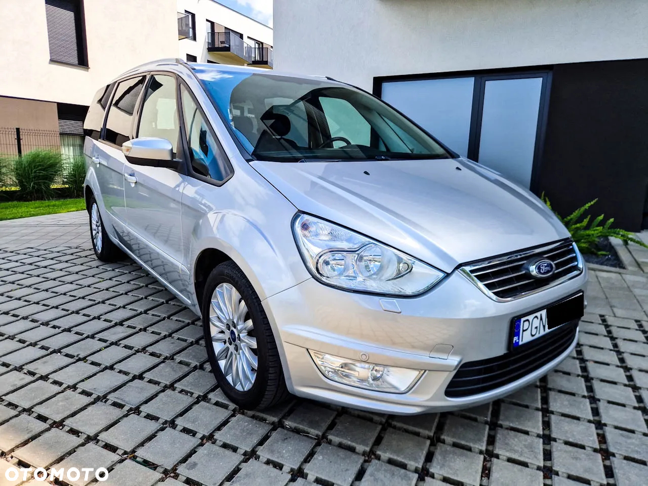 Ford Galaxy 2.0 TDCi Titanium - 10