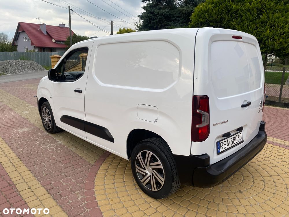 Peugeot PARTNER 1.6HDI 3-osobowy zakupiony w salonie w Rzeszowie - 23