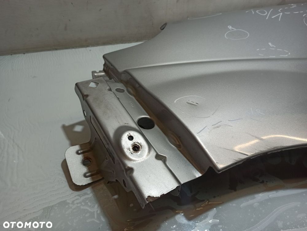 BŁOTNIK LEWY PRZEDNI OPEL VIVARO A - 4