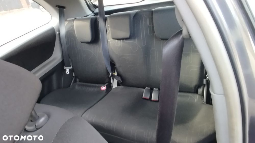 Toyota Yaris 1.0 Luna A/C - 7