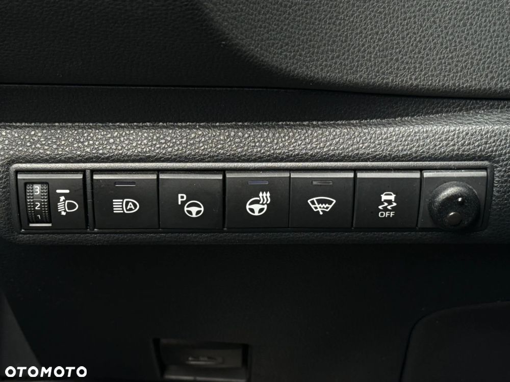 Toyota Corolla 1.8 Hybrid Selection - 19