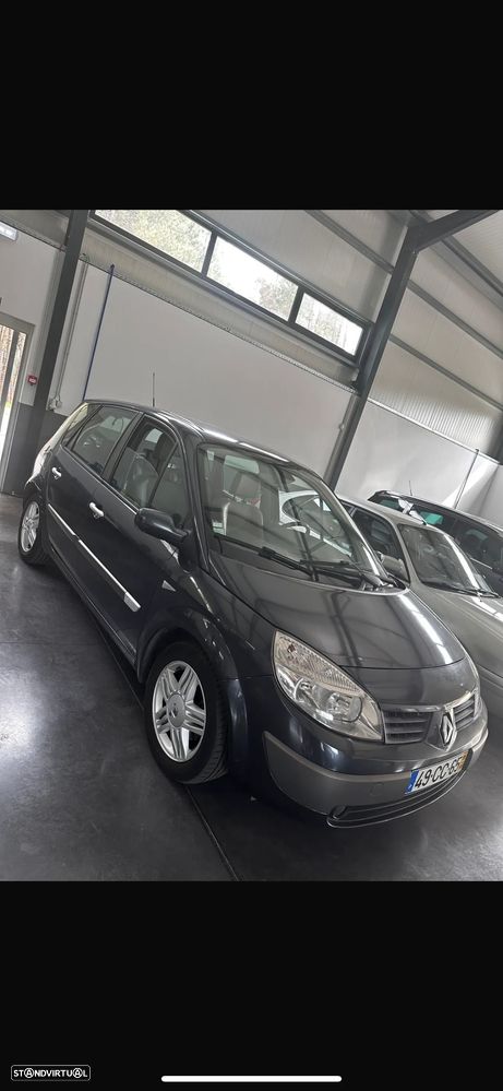 Renault Scénic - 6