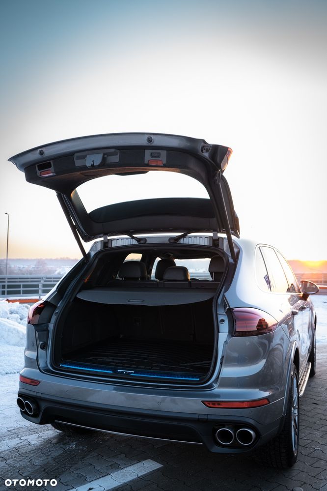 Porsche Cayenne S Diesel - 20