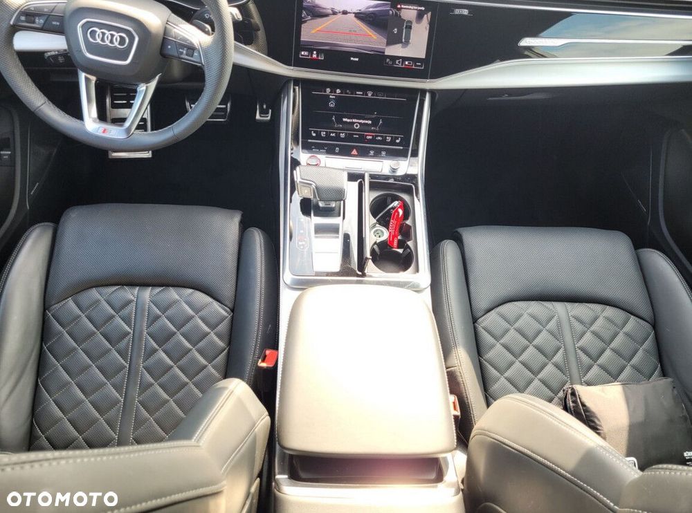 Audi SQ7 - 7
