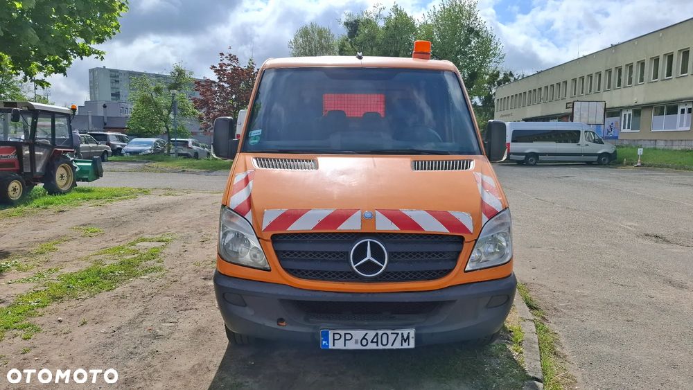 Mercedes-Benz Sprinter - 3