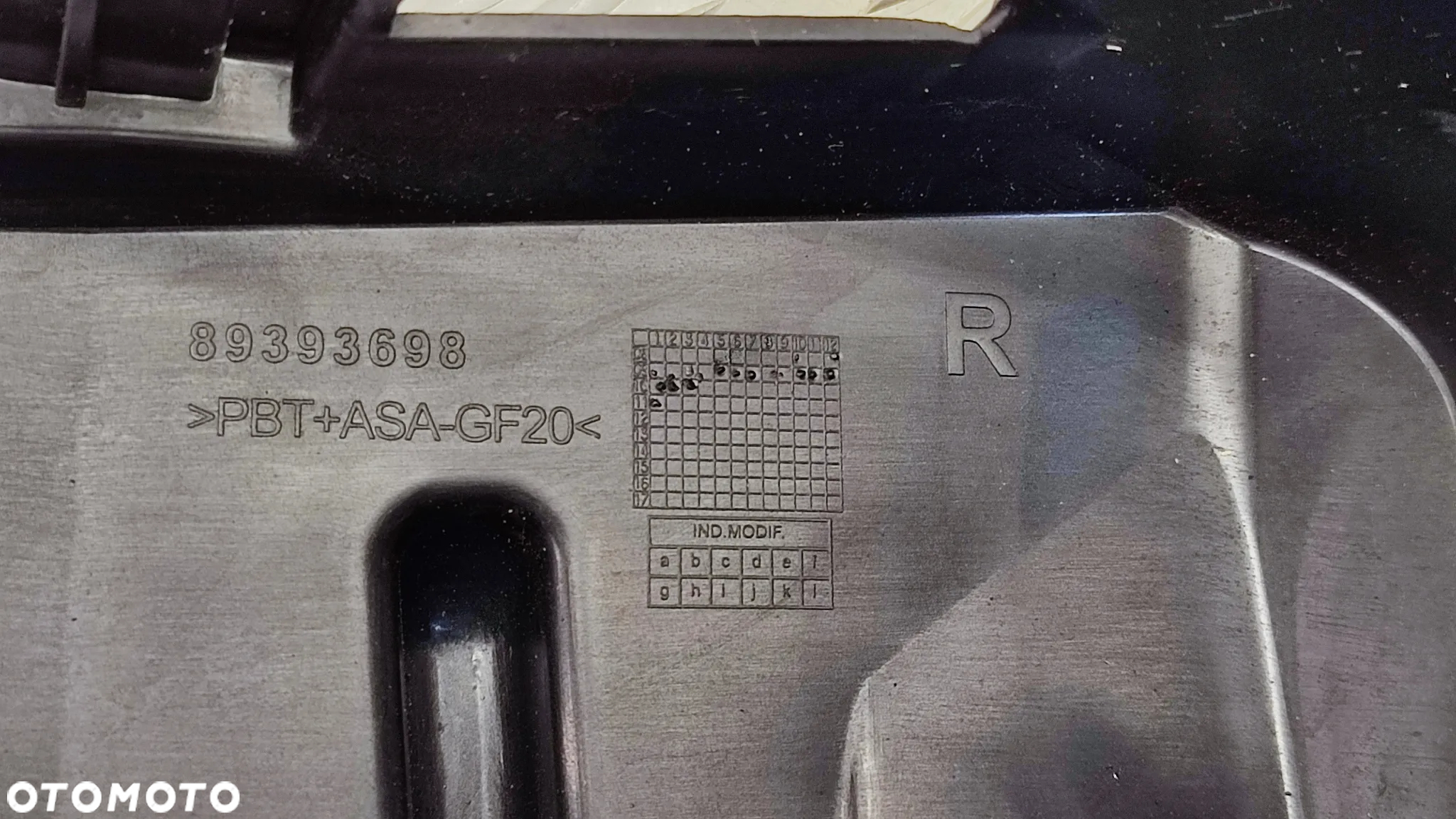 AUDI Q7 4L 05-15R SLIZG MOCOWANIE UCHWYT KLOSZ LAMPY PRZOD PRAWY LEWY - 7