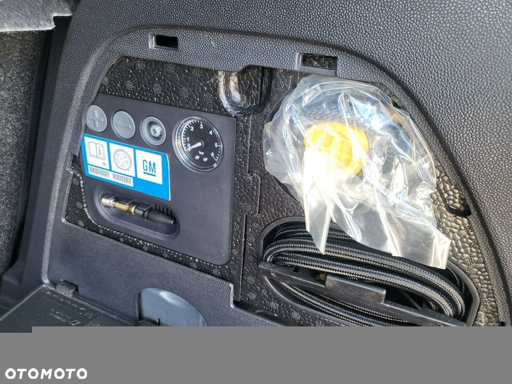 Opel Corsa - 29