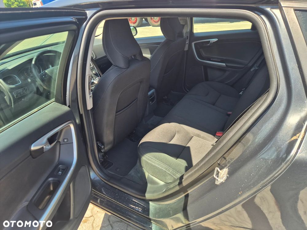 Volvo V60 - 17