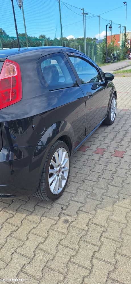 Fiat Grande Punto 1.4 8V Active - 6