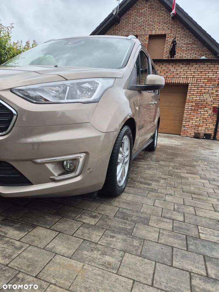 Ford Tourneo Connect Gr 1.5 TDCi Titanium PowerShift - 16