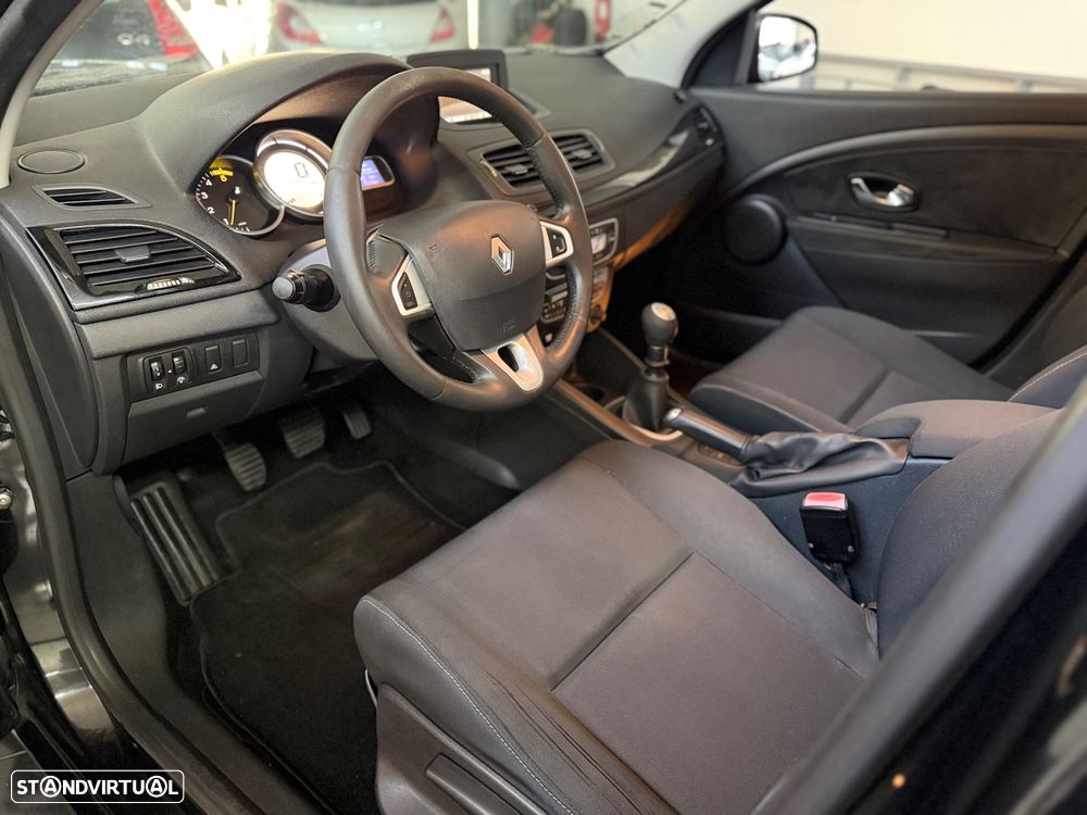 Renault Mégane 1.5 dCi Dynamique - 13