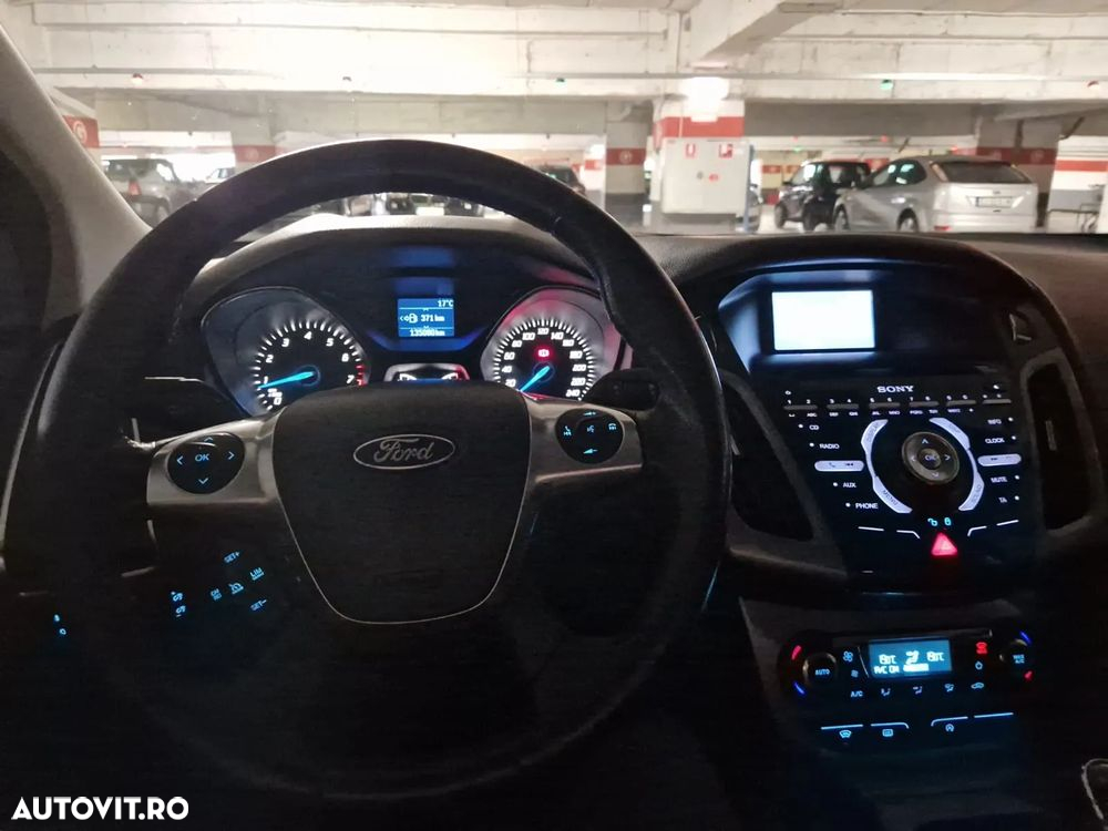 Ford Focus 1.6 Ecoboost Start Stop Titanium - 4