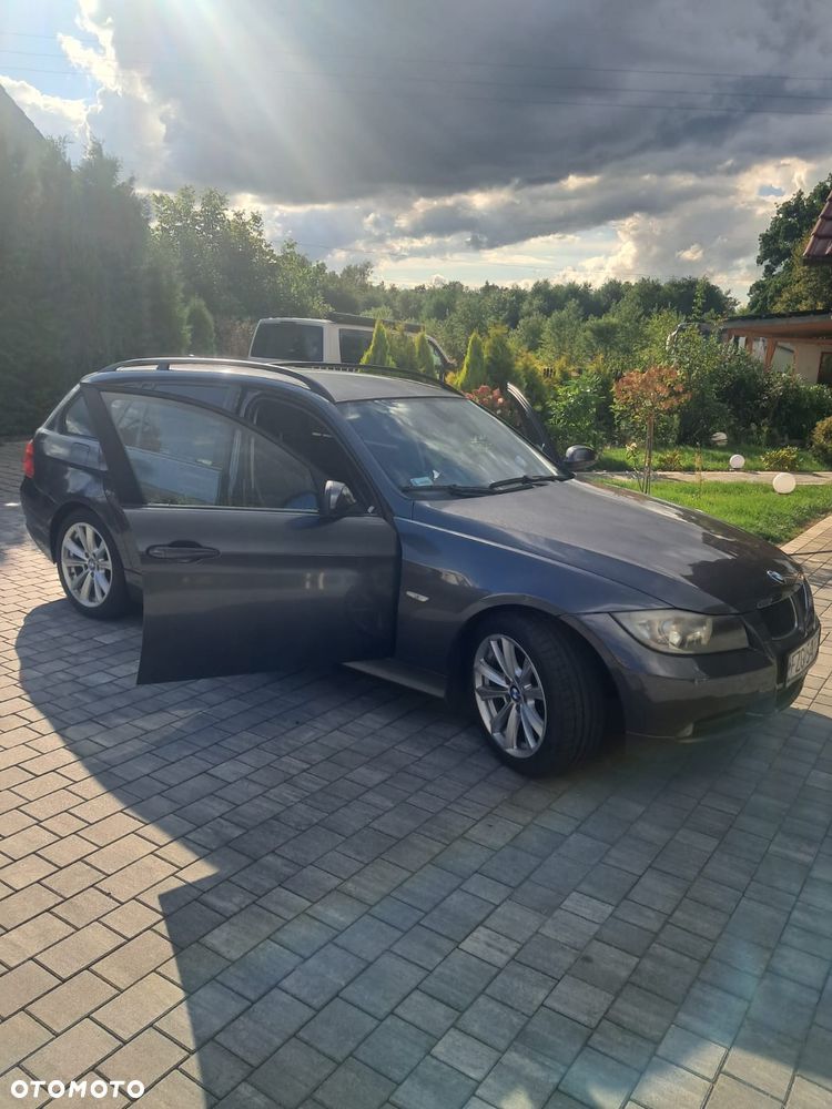 BMW Seria 3 318d - 7