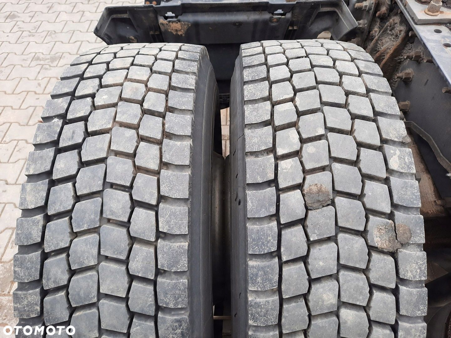 OPONY KOŁA TYŁ BRIDGESTONE R DRIVE 001 315/70/22.5 - 5