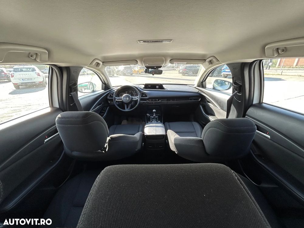 Mazda CX-30 e-SKYACTIV-G 2.0 M HYBRID - 11