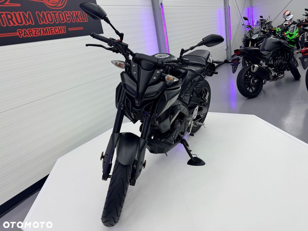 Yamaha MT - 37
