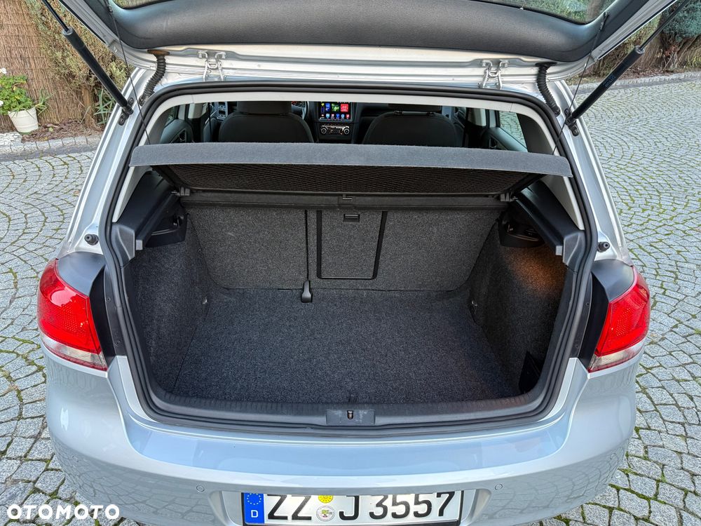 Volkswagen Golf 1.4 TSI DSG Highline - 28