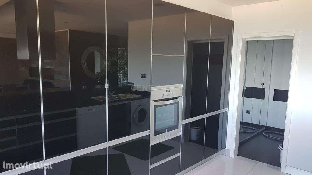 Apartamento T1+2 na 1ª linha de mar da Póvoa de Varzim - Grande imagem: 5/19