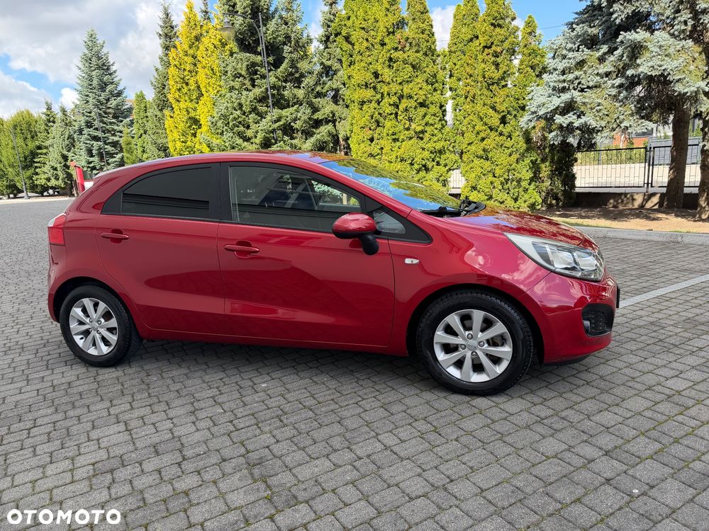Kia Rio - 9