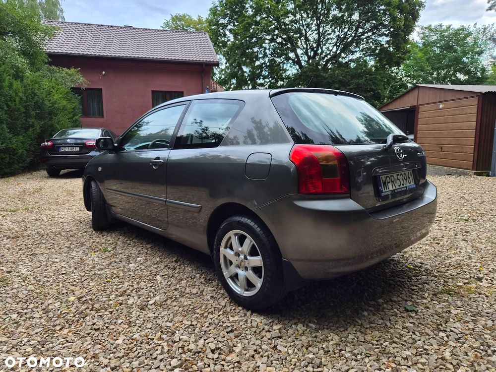 Toyota Corolla 1.4 VVT-i Terra - 3