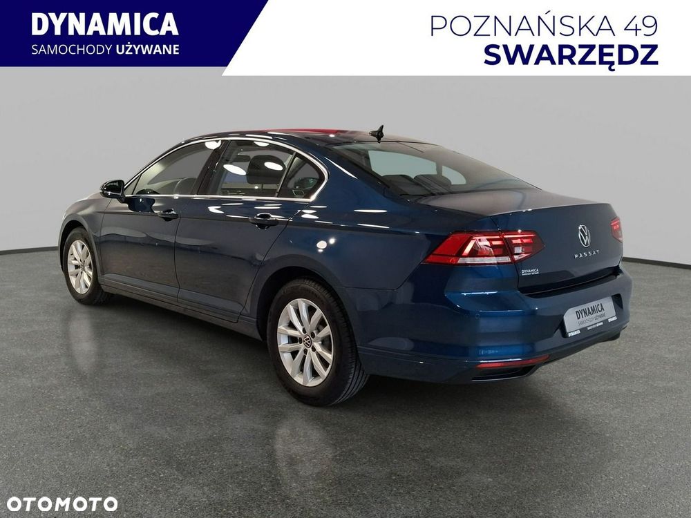 Volkswagen Passat - 7