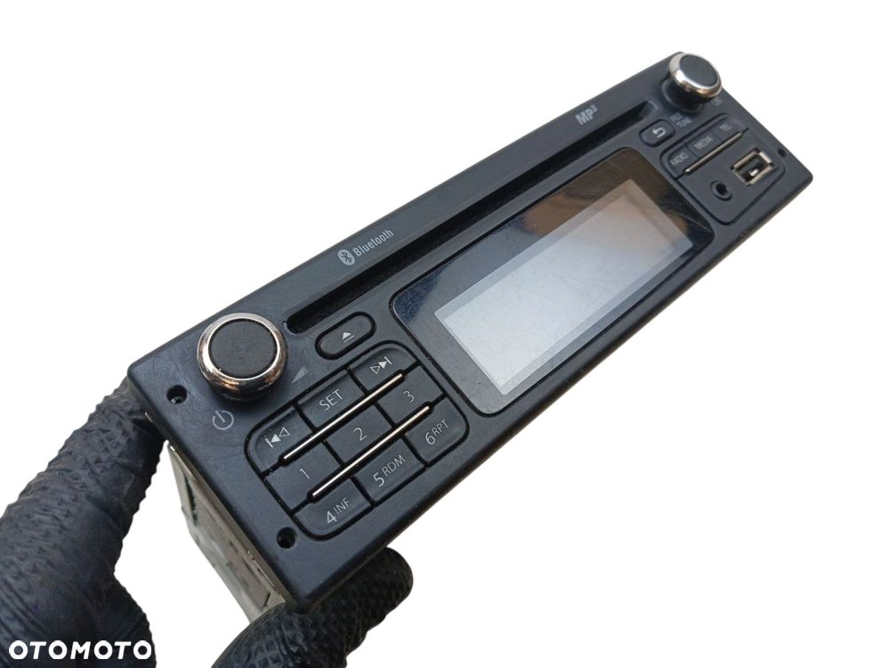RADIO DACIA DUSTER I (2010-2013) 1.6 16V 105KM 281155052R - 5