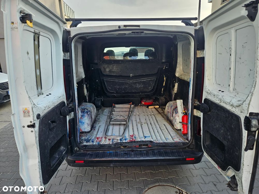 Renault TRAFIC - 11