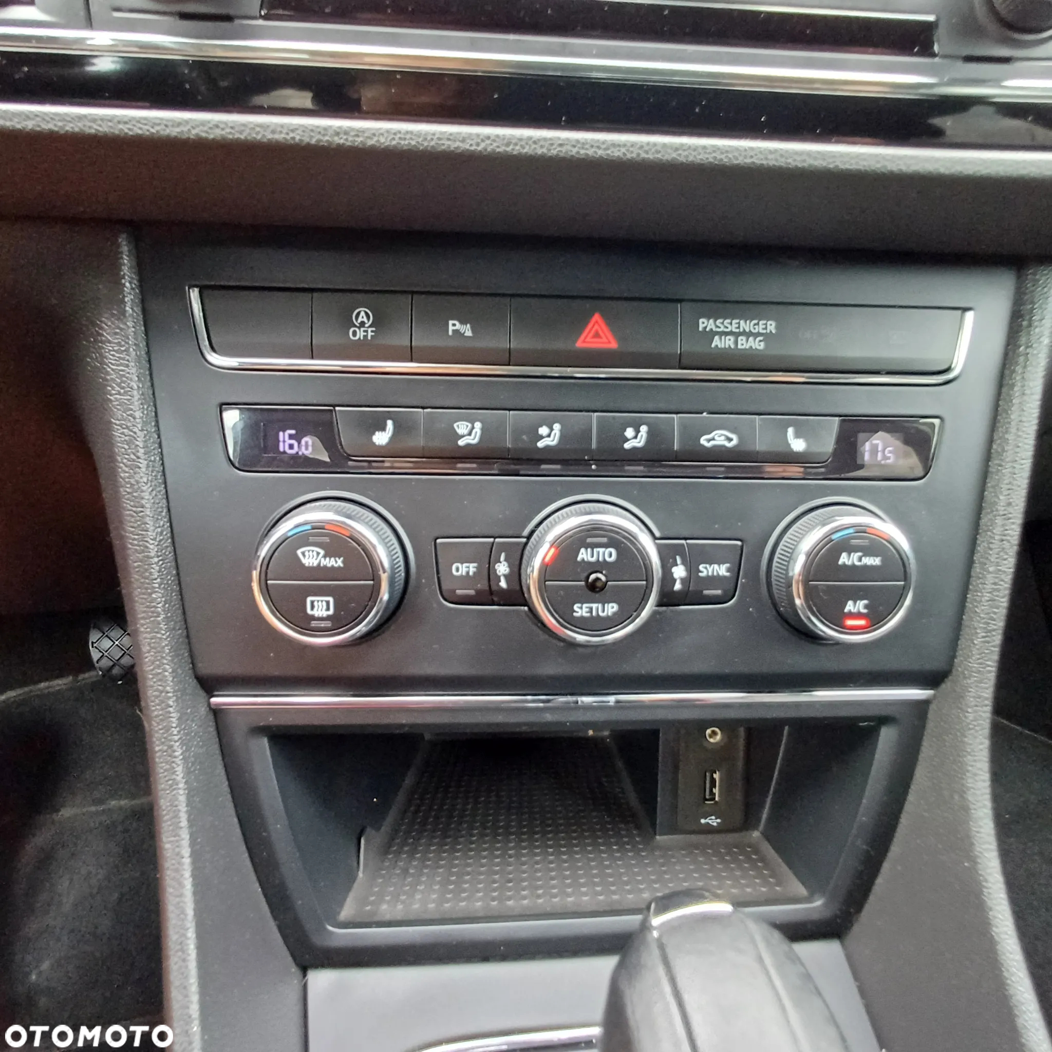 Seat Leon 2.0 TDI DPF DSG Style - 14