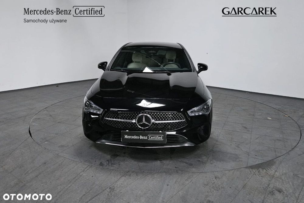 Mercedes-Benz CLA - 6