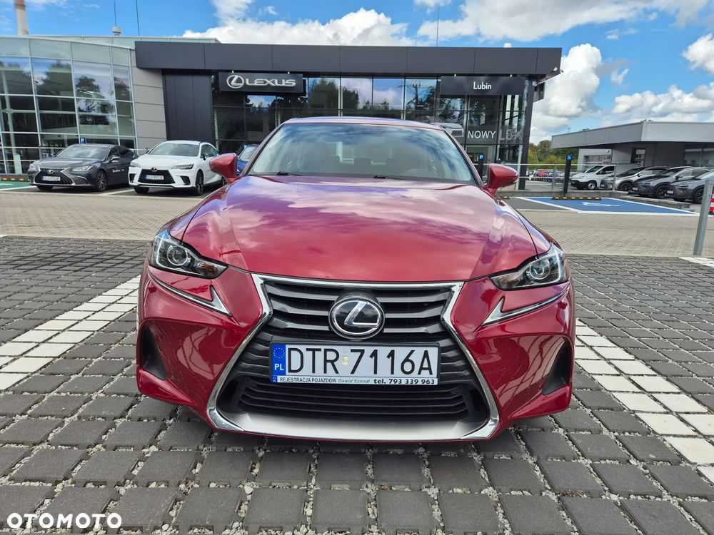 Lexus IS 200t / 300 Elegance - 2