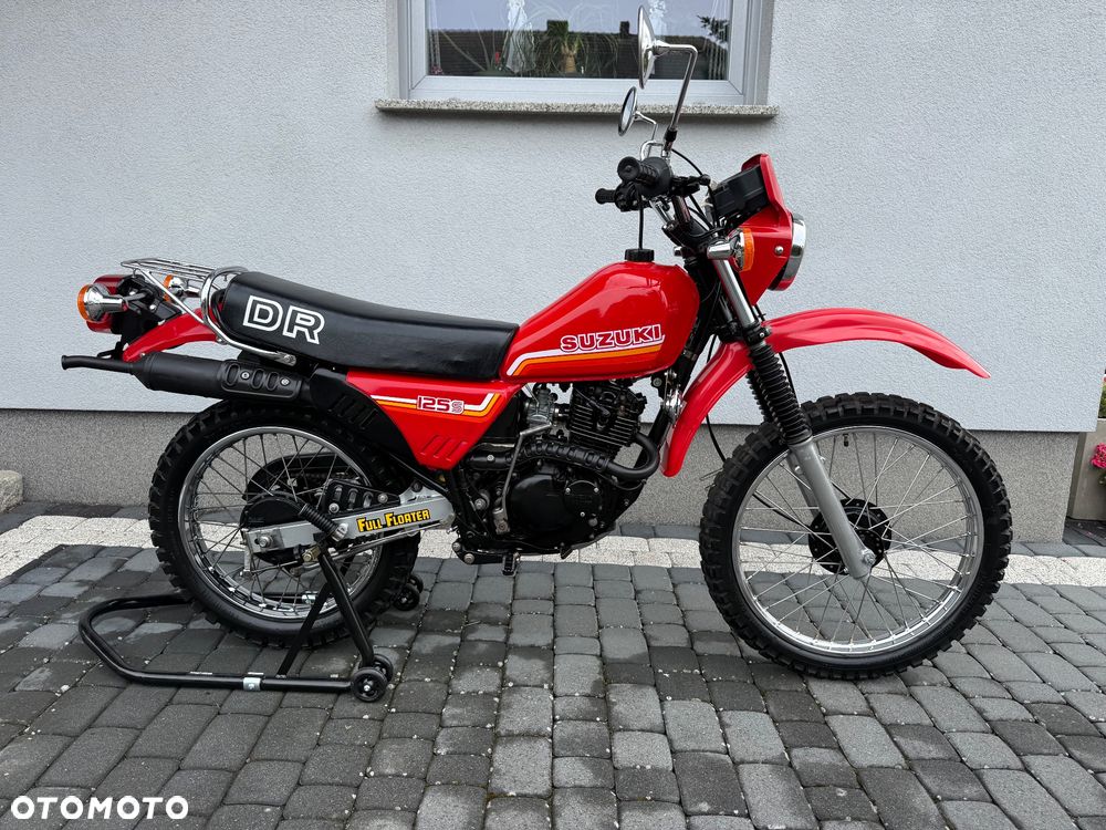 Suzuki DR - 3