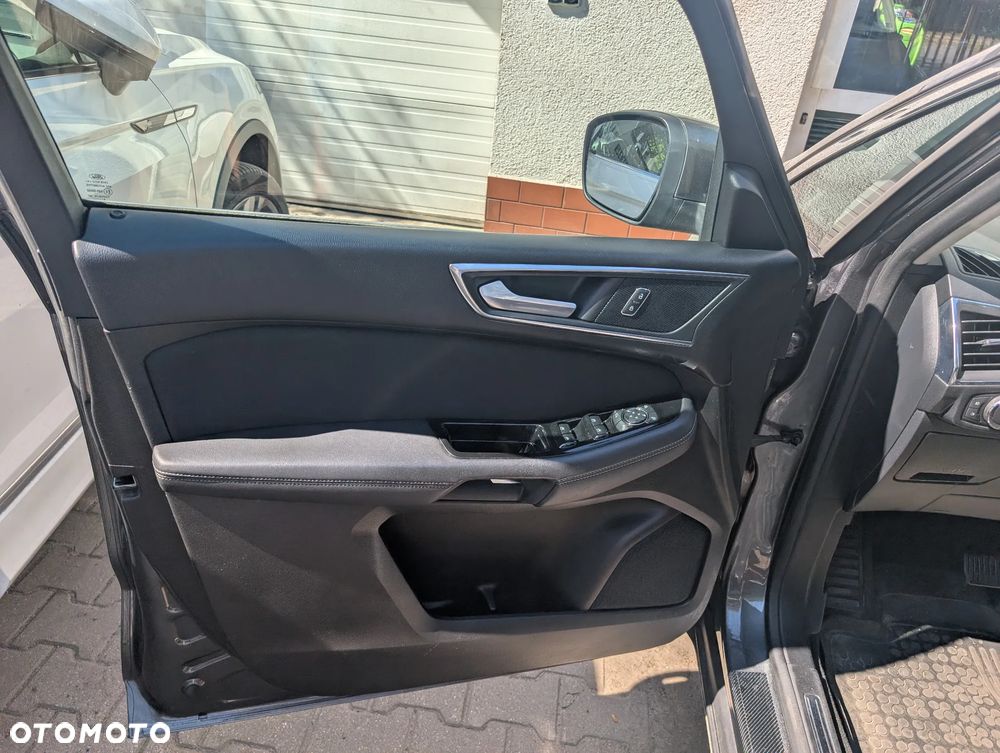 Ford S-Max 2.0 EcoBlue Titanium - 11