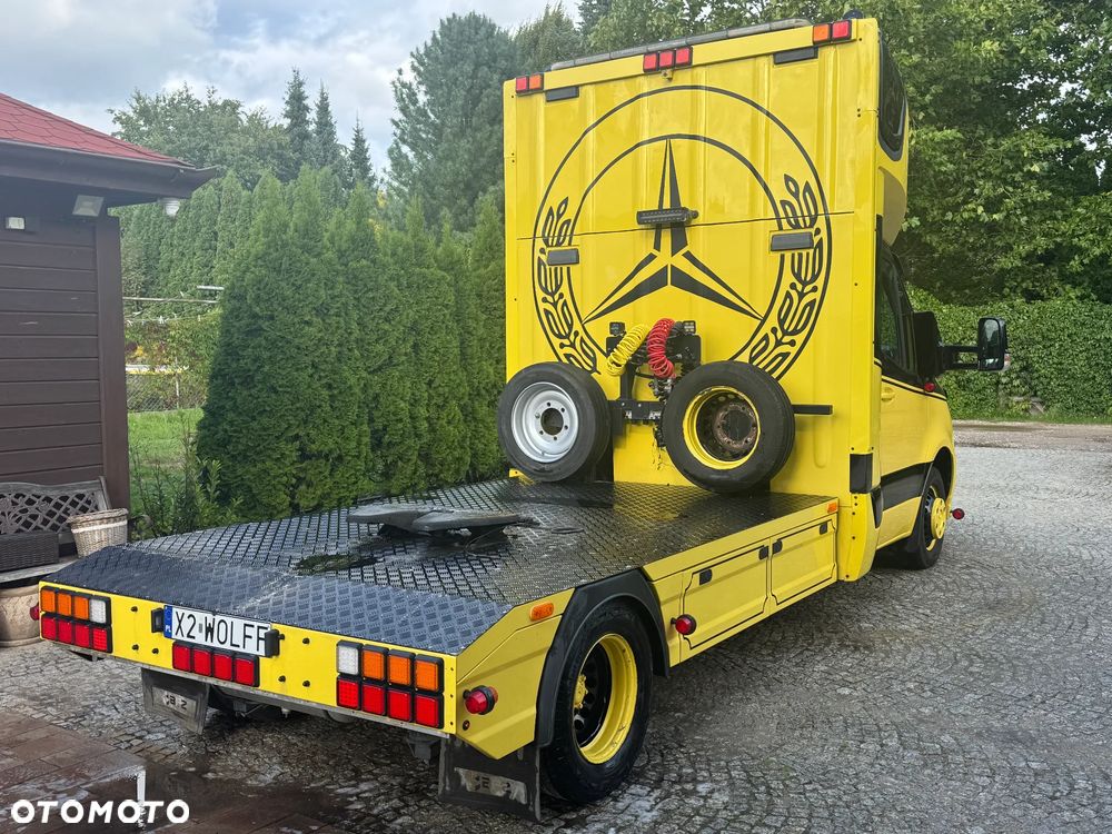 Mercedes-Benz Sprinter 519 - 5