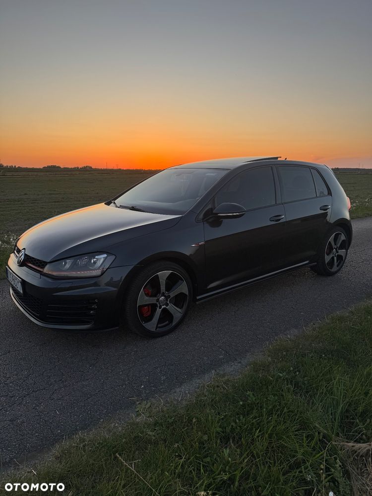 Volkswagen Golf VII 2.0 TSI BMT GTI DSG - 9