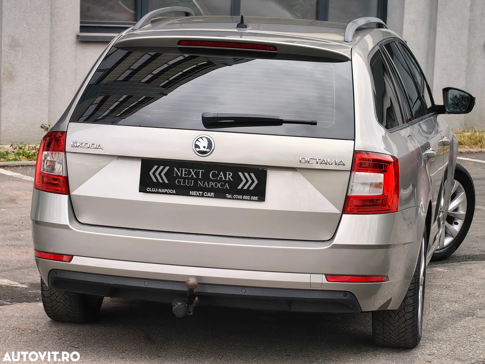 Skoda Octavia 1.6 TDI DSG Soleil - 4