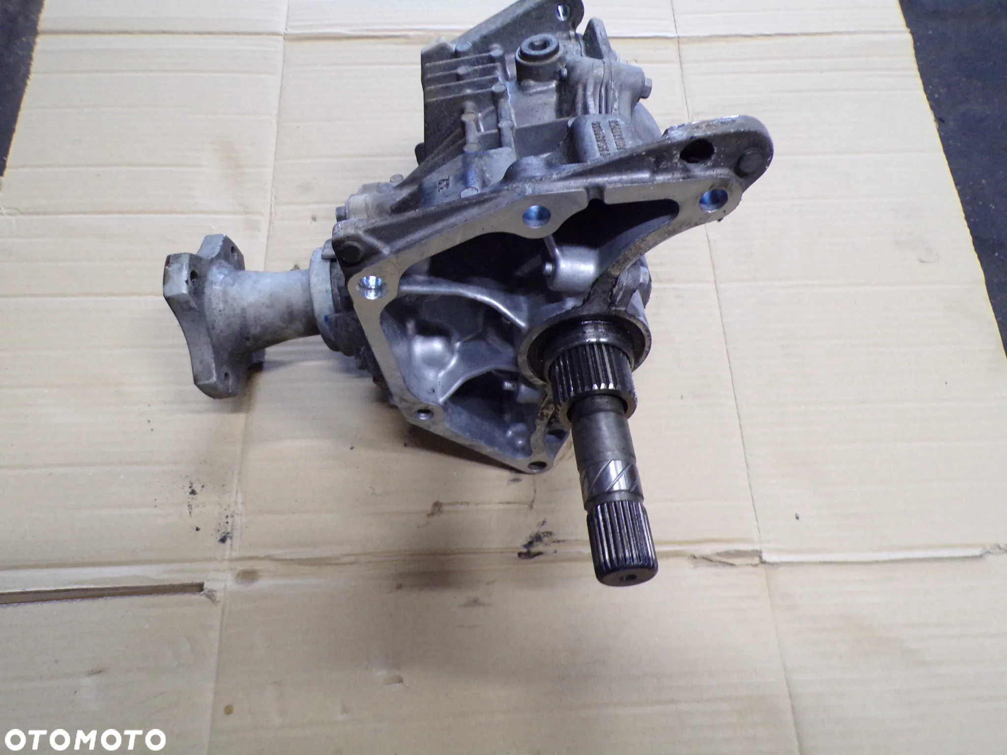 REDUKTOR DACIA DUSTER I 8200988056 - 2