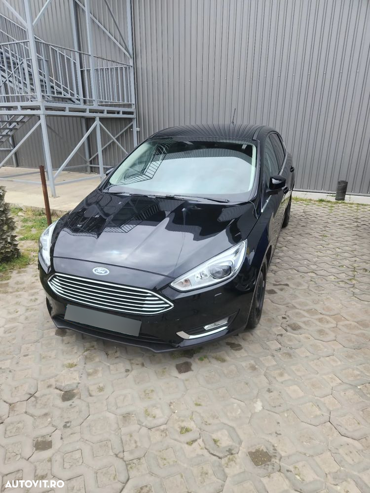 Ford Focus 1.5 Ecoboost Titanium - 2