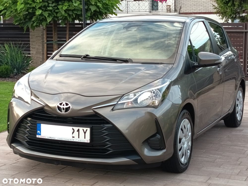Toyota Yaris - 4