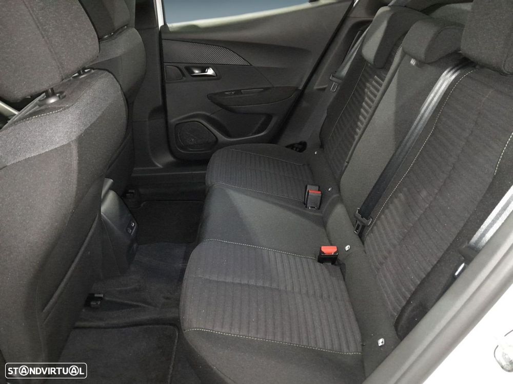 Peugeot e-2008 54 kWh Style - 11