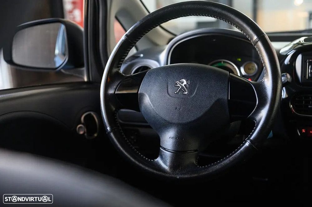 Peugeot iOn Active - 24