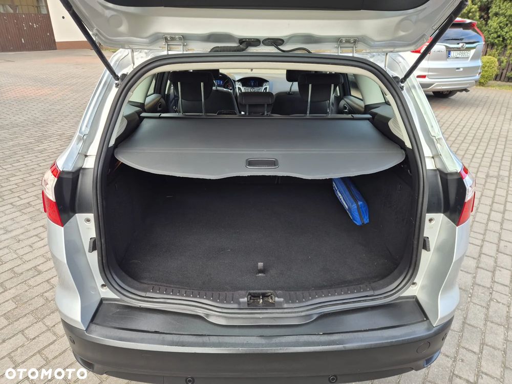 Ford Focus 1.6 TDCi DPF Champions Edition - 14