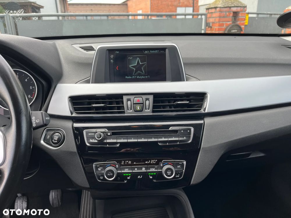 BMW X1 - 16