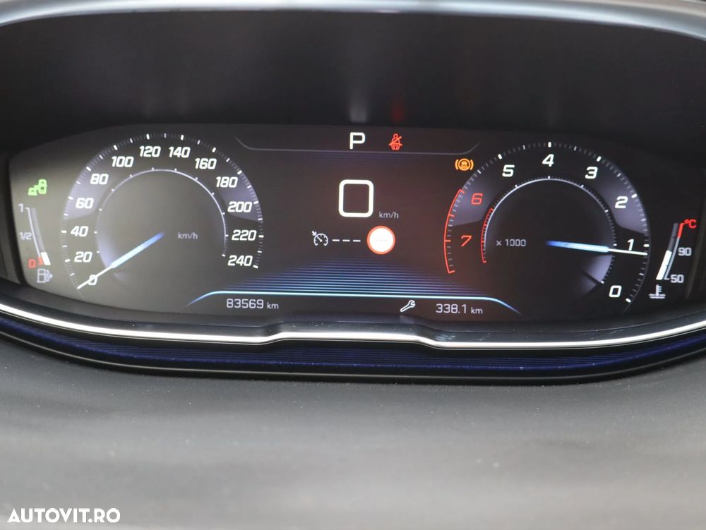 Peugeot 3008 PureTech 130 Stop & Start GPF EAT8 Allure Business-Paket - 11