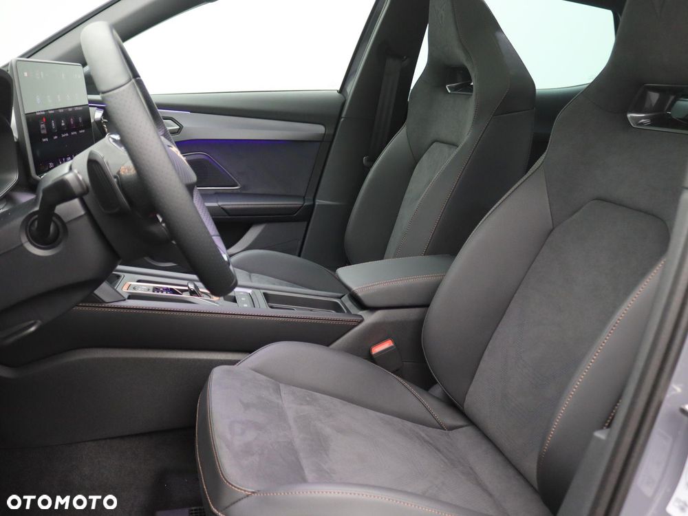 Cupra Formentor 1.5 e-Hybrid DSG VZ - 4