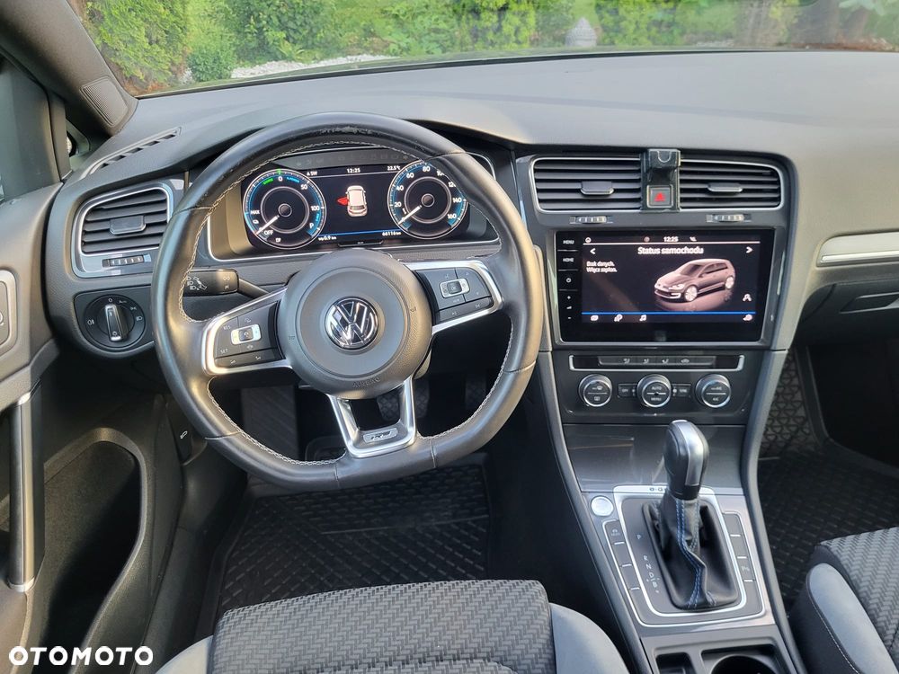 Volkswagen Golf e-Golf - 8