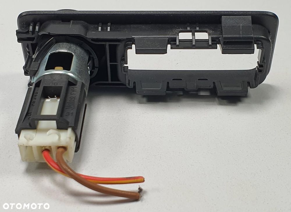 GNIAZDO ZAPALNICZKI 12V SKODA CITIGO 1S0863617A - 3